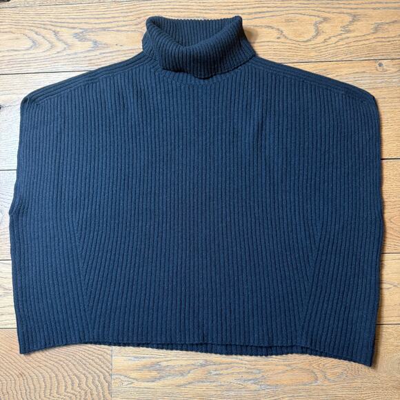 Johnstons of Elgin Cashmere Sweater M Sleeveless Turtleneck Tank Luxury Classic - Picture 1 of 9